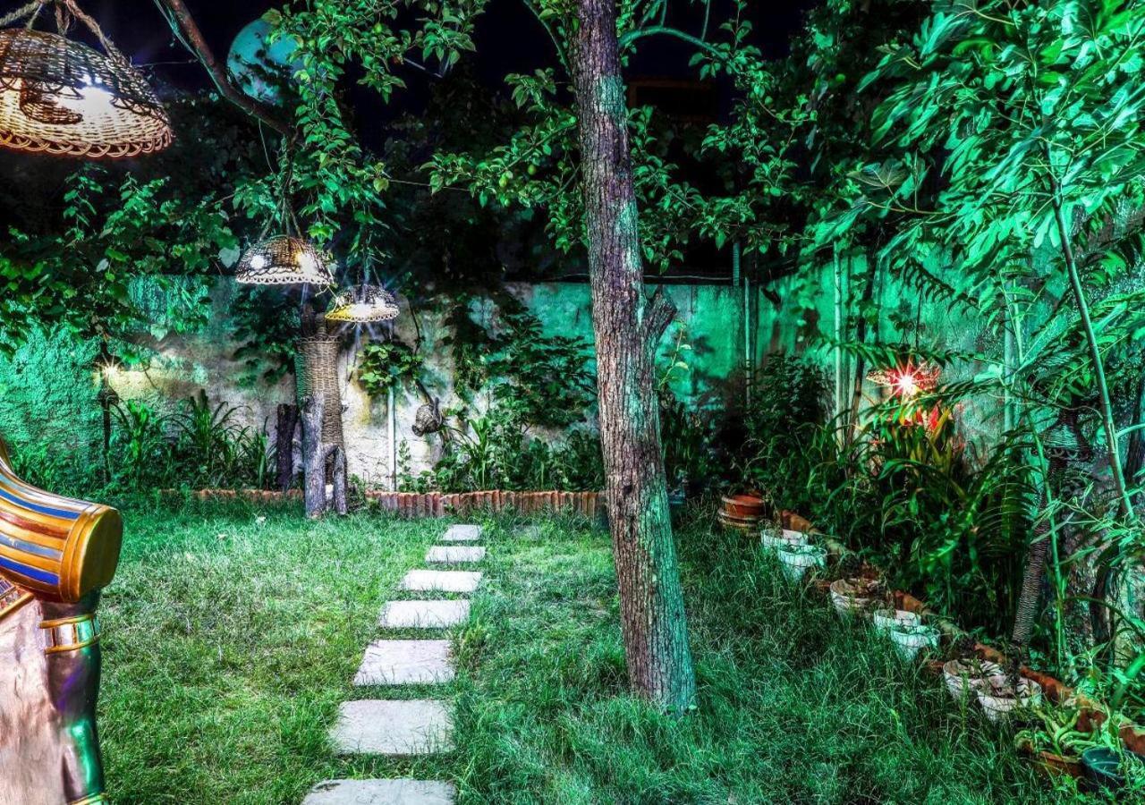 Hotel Monaco Tbilisi Luaran gambar