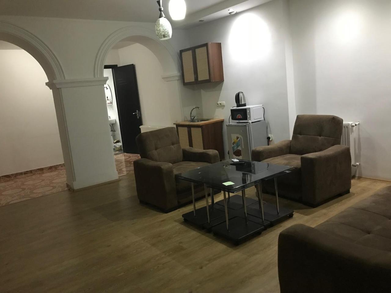 Hotel Monaco Tbilisi Luaran gambar