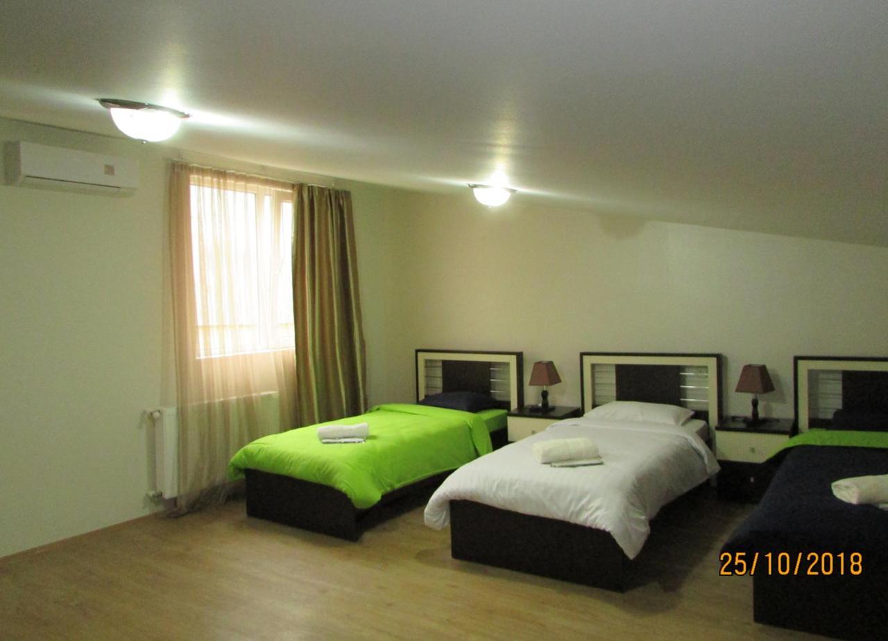 Hotel Monaco Tbilisi Luaran gambar