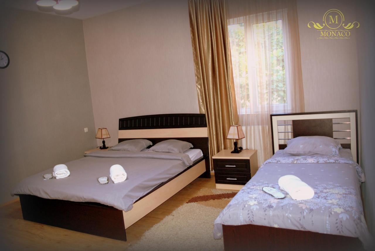 Hotel Monaco Tbilisi Luaran gambar
