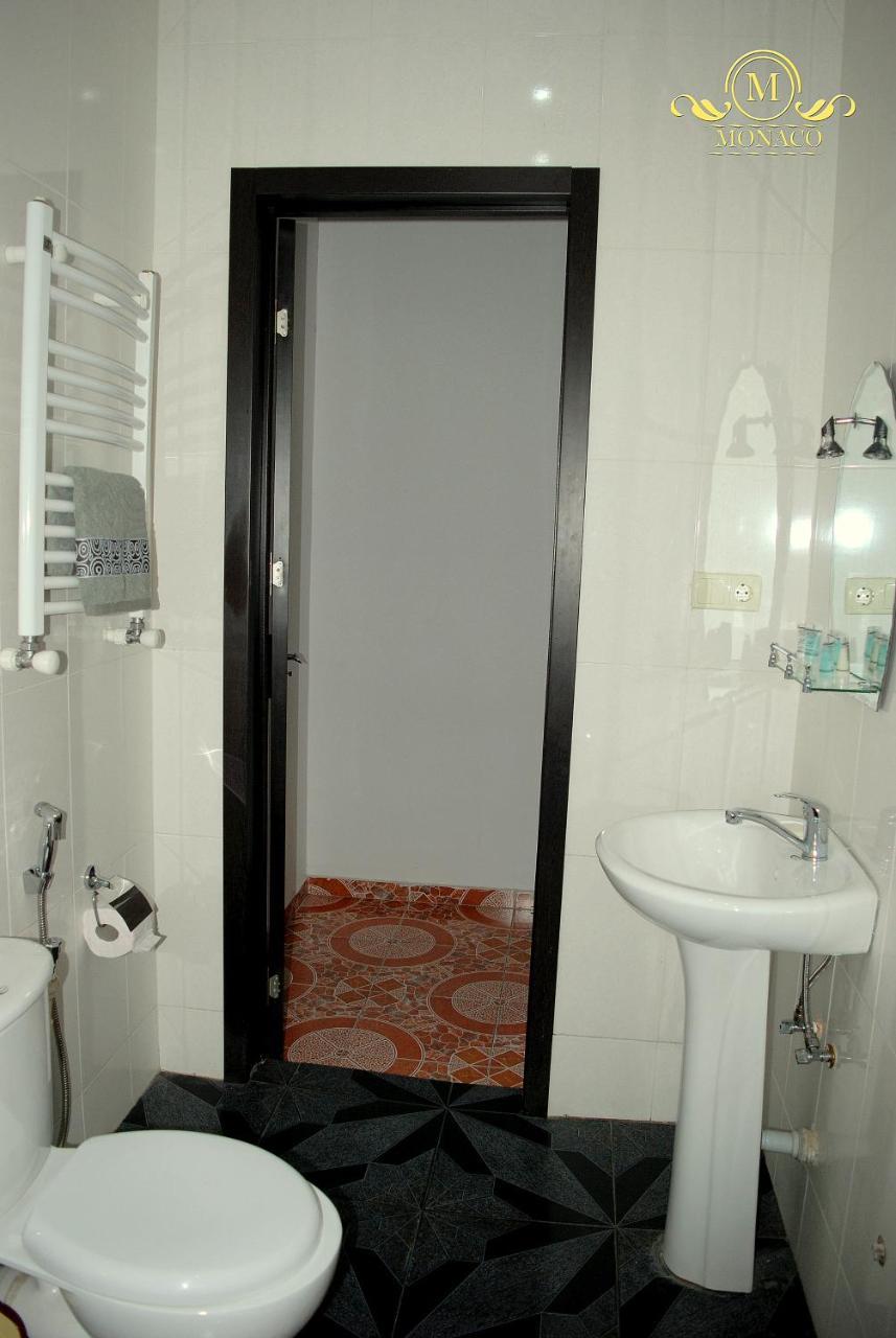 Hotel Monaco Tbilisi Luaran gambar