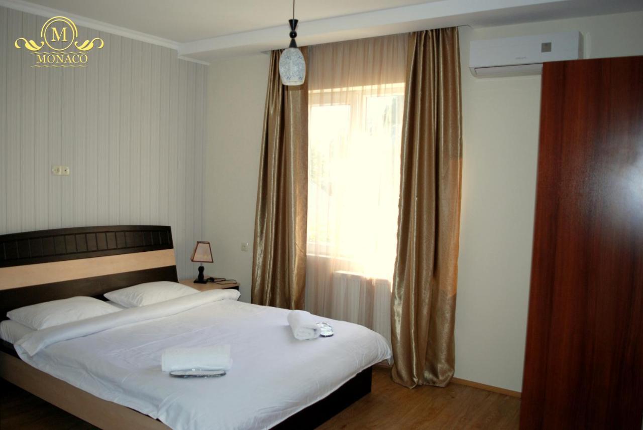 Hotel Monaco Tbilisi Luaran gambar